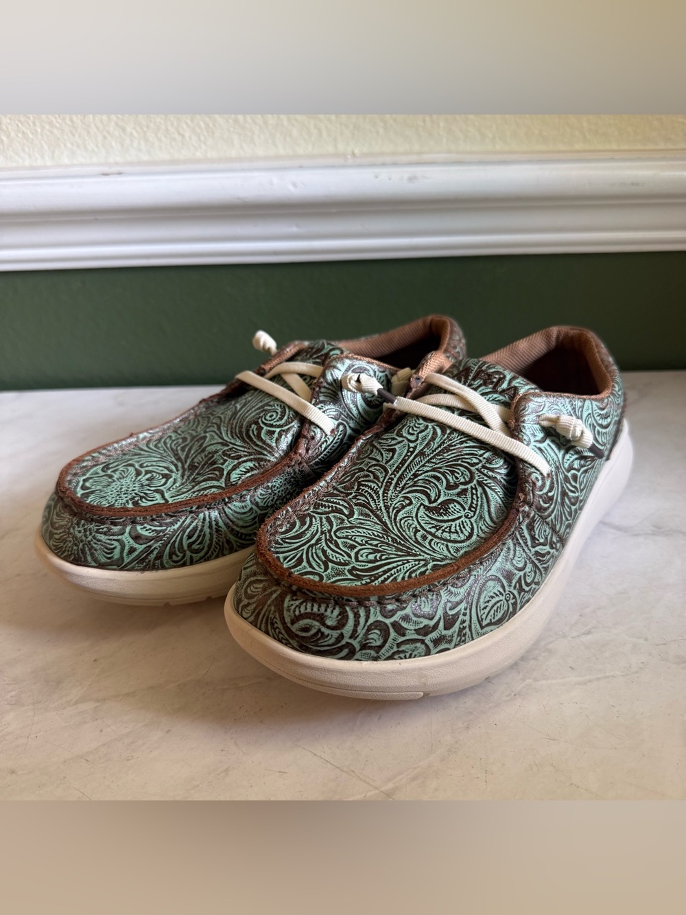 Ariat Women's Hilo Teal and Brown Paisley Slip Ons
